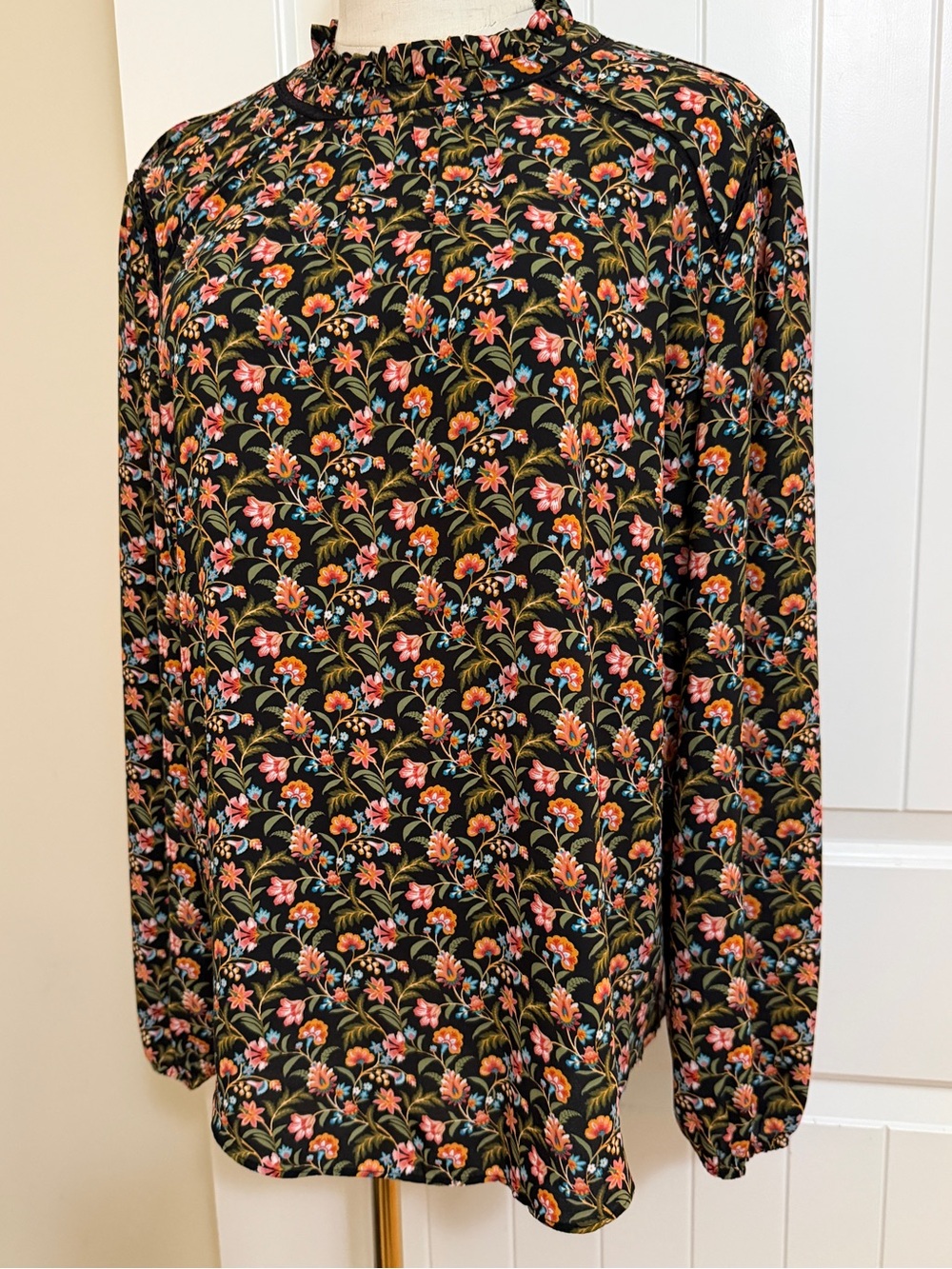 LOFT Black Floral Ruffle-Neck Blouse